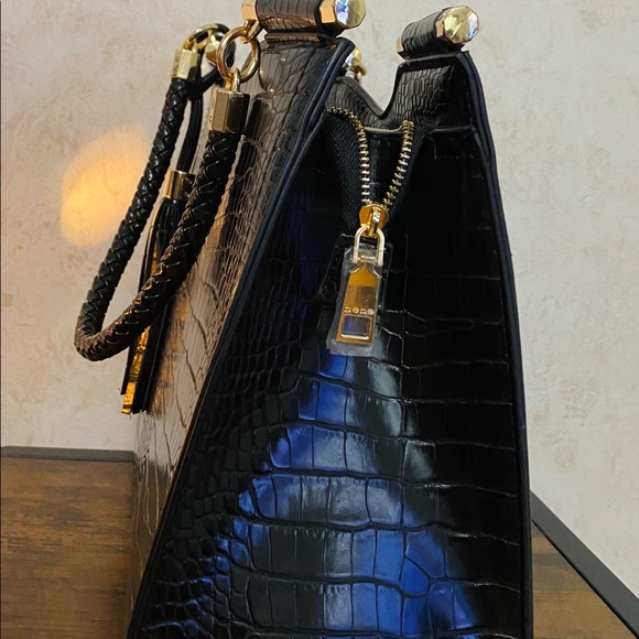 Purse - Picture 3 of 4